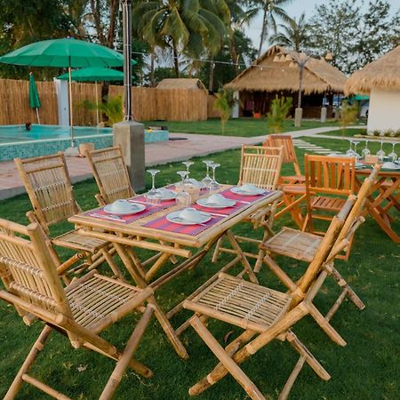 Sea Sand Resort Kampot Bagian luar foto
